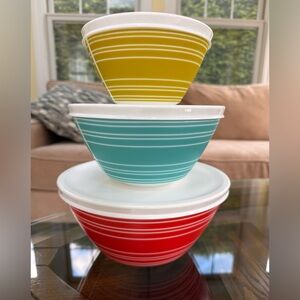 Pyrex Vintage Charm 6pc Mixing Bowls